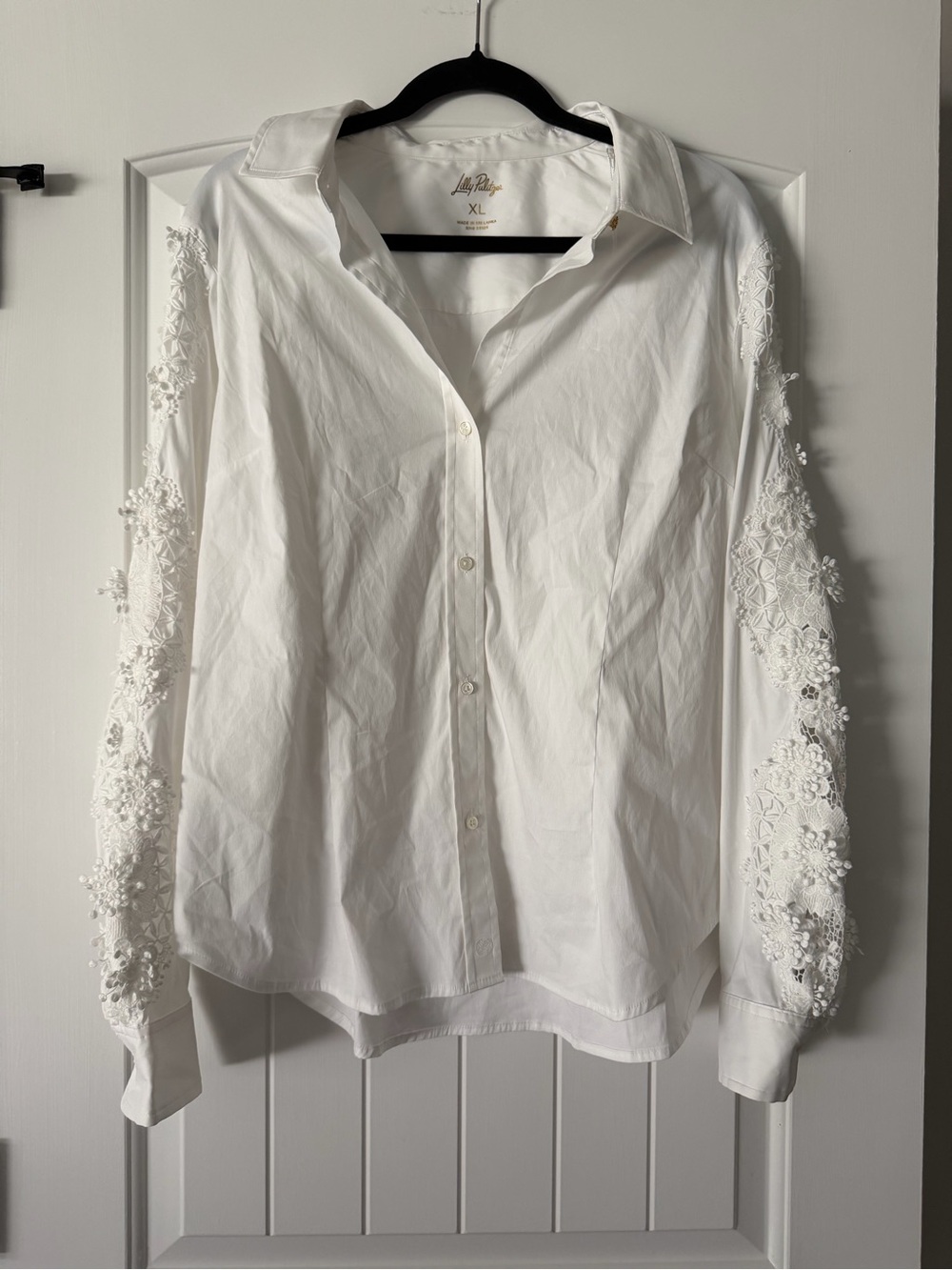 NWT Lilly Pulitzer The Lace Lilly Shirt in size XL - original retail $178